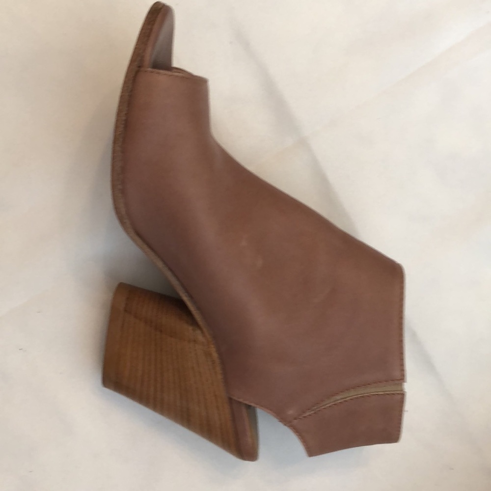 Steve By Steve Madden Natl Lea View 3